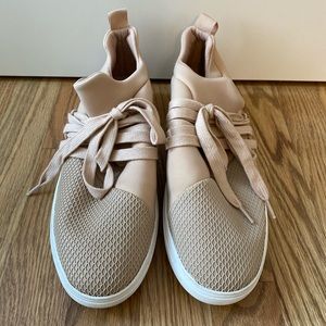 Steve Madden Lancer Lace Up Sneakers